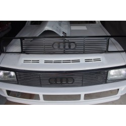 Audi Sportquattro atrapa przednia