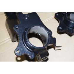 Zwrotnice przednie audi coupe quattro typ 85 z ABS